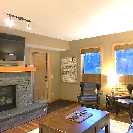 Luxury Canmore Vacations מראה חיצוני תמונה