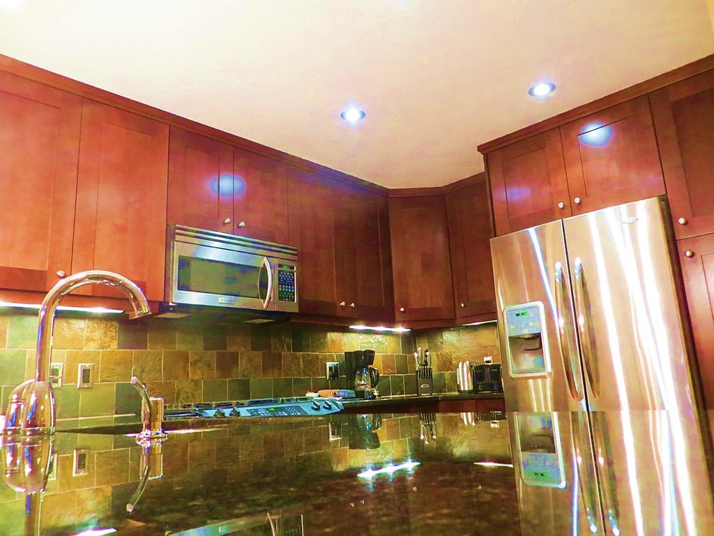 Luxury Canmore Vacations חדר תמונה