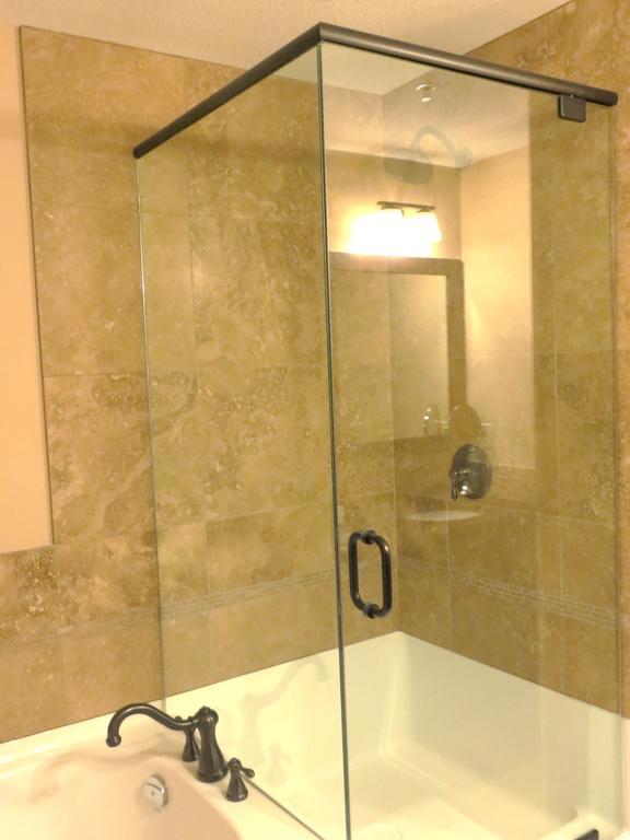 Luxury Canmore Vacations חדר תמונה