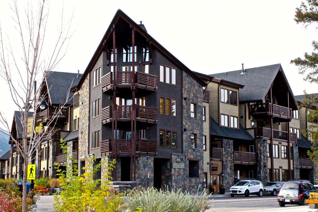 Luxury Canmore Vacations מראה חיצוני תמונה