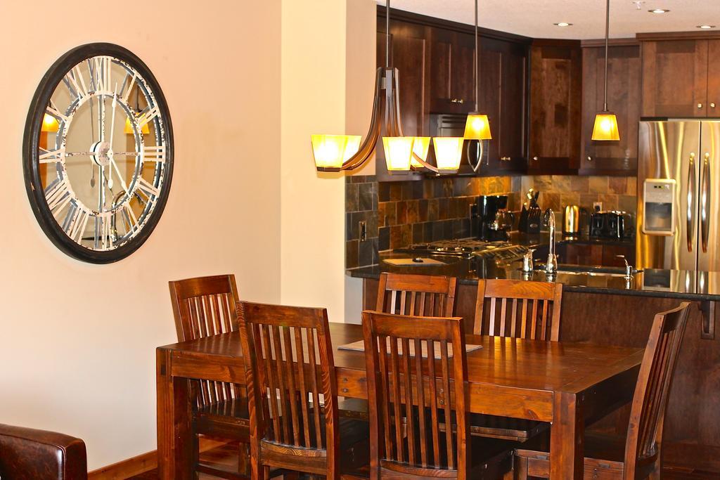 Luxury Canmore Vacations מראה חיצוני תמונה